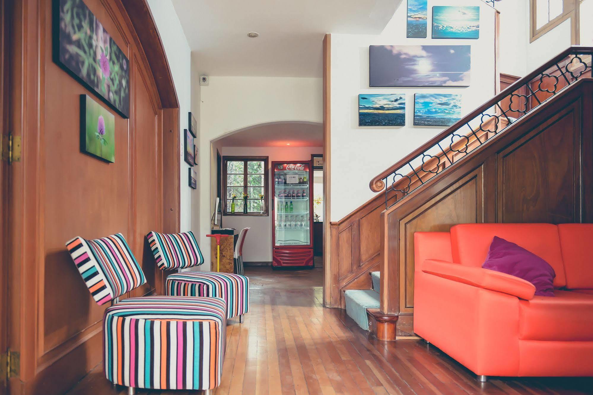 Mi Llave Hostels Bogota Ngoại thất bức ảnh