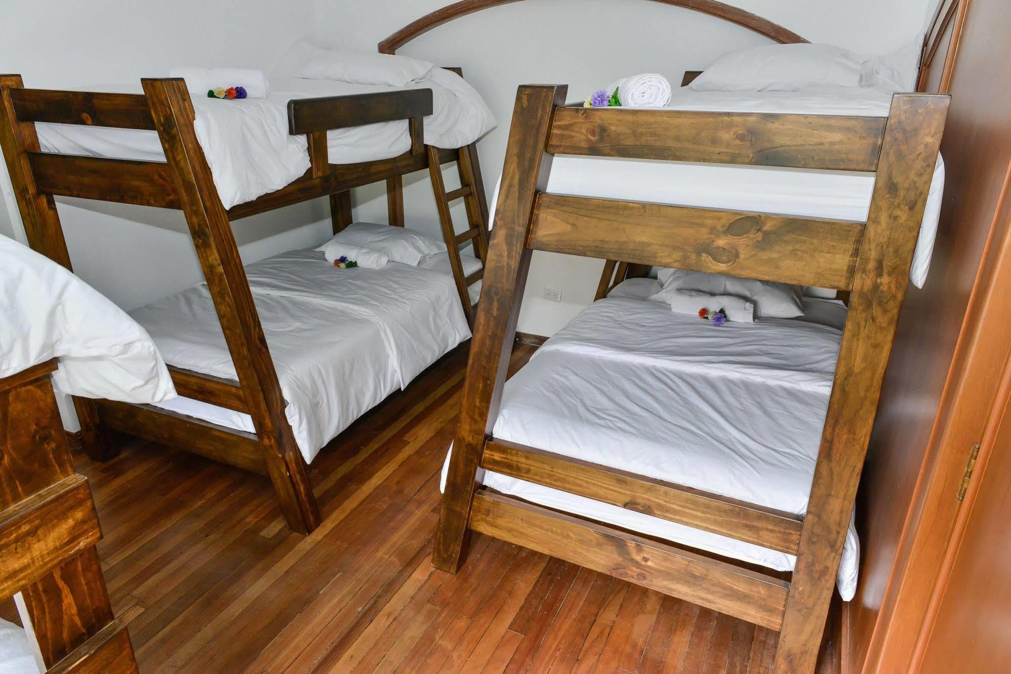 Mi Llave Hostels Bogota Ngoại thất bức ảnh